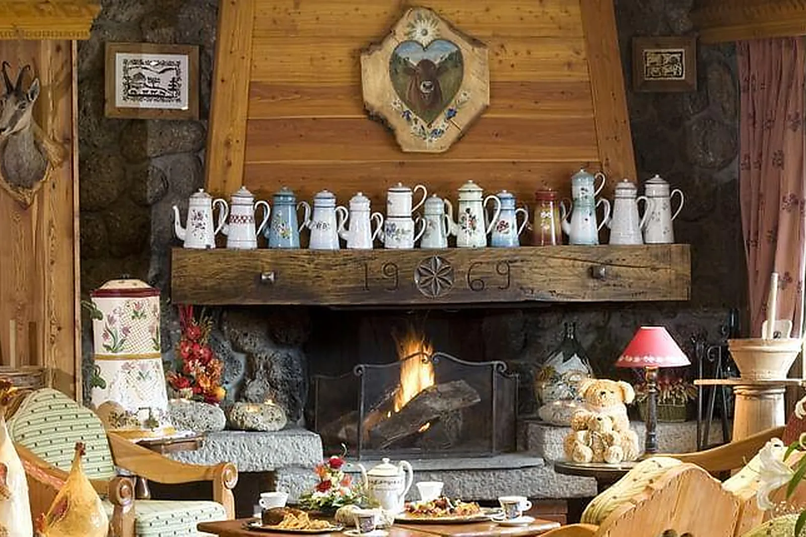 Lieux événementiels, HÔTEL NEIGE ET ROC SAMOËNS ****