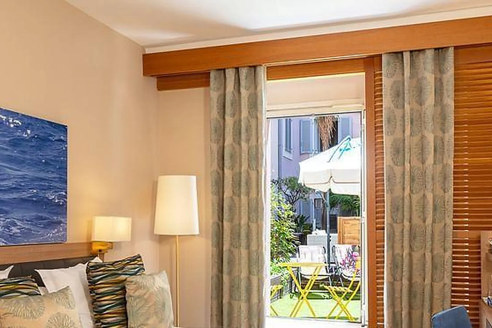 Lieux événementiels, TROIS FOIS M