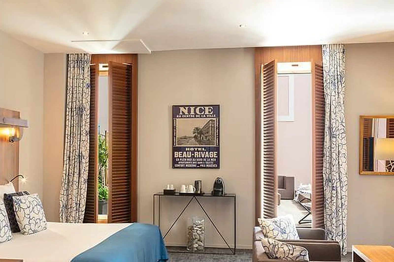 Lieux événementiels, TROIS FOIS M