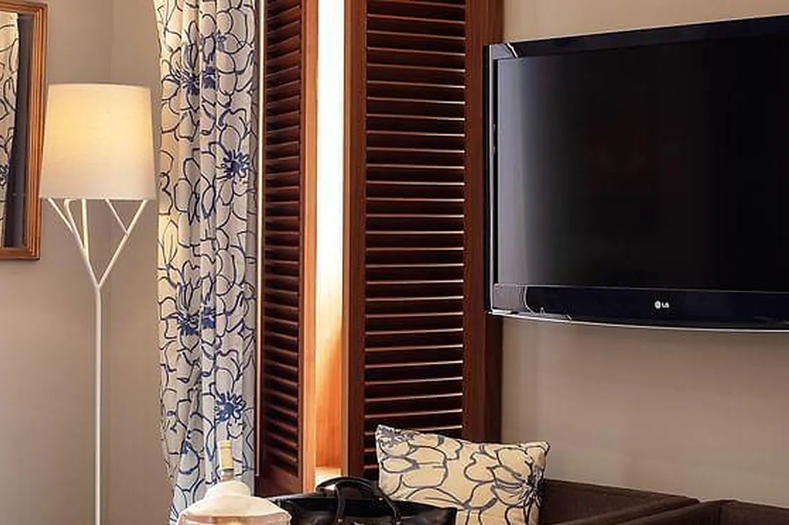 Lieux événementiels, TROIS FOIS M