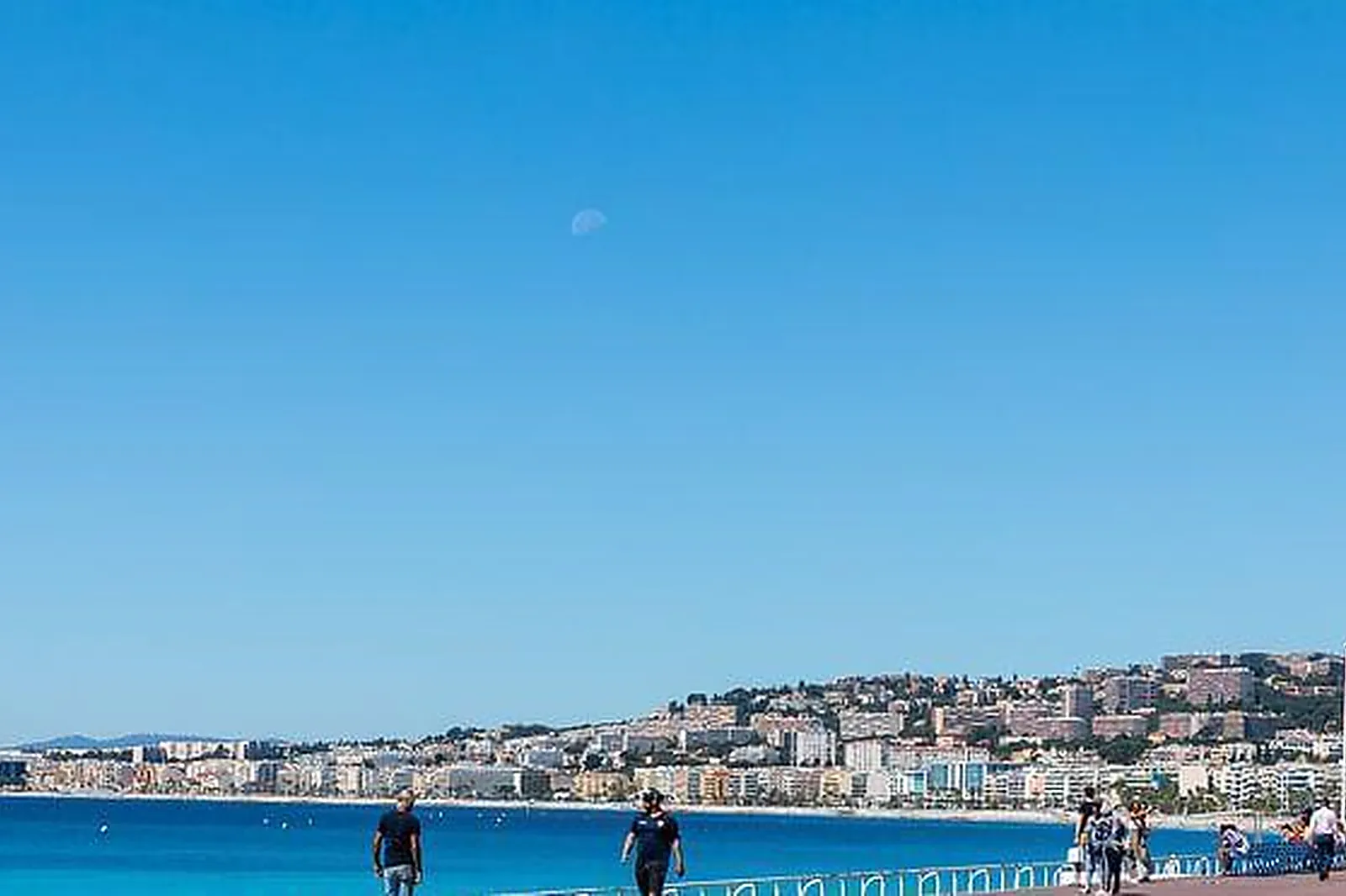 Lieux événementiels, TROIS FOIS M