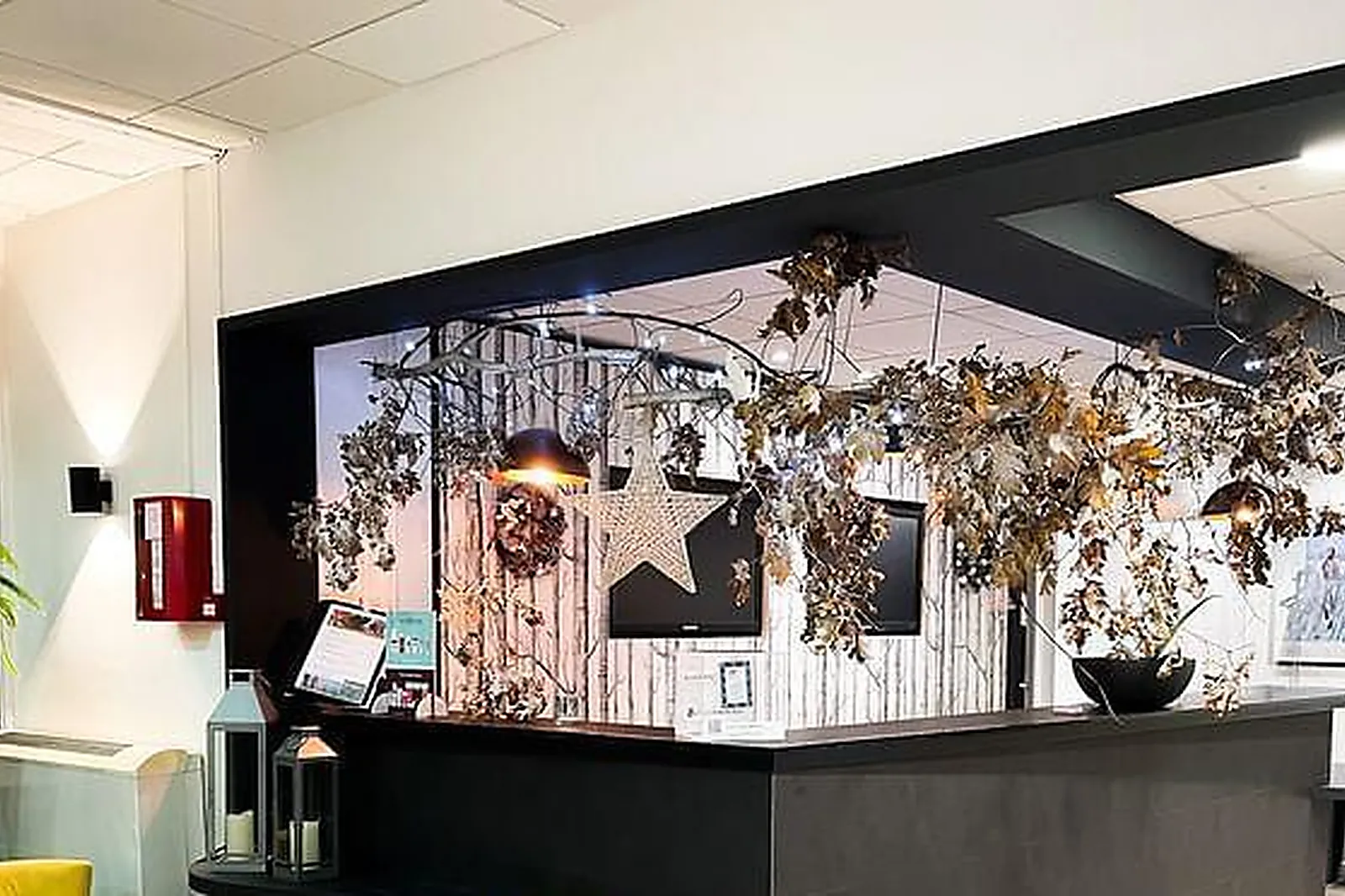 Lieux événementiels, HÔTEL NOVOTEL FONTAINEBLEAU URY ****