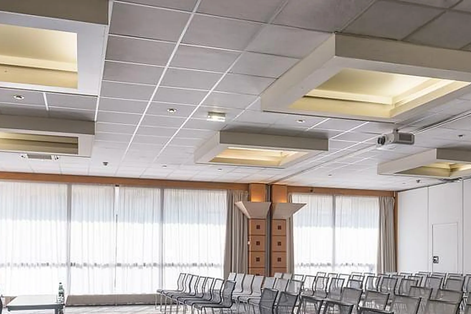 Lieux événementiels, HÔTEL NOVOTEL PARIS EST ****