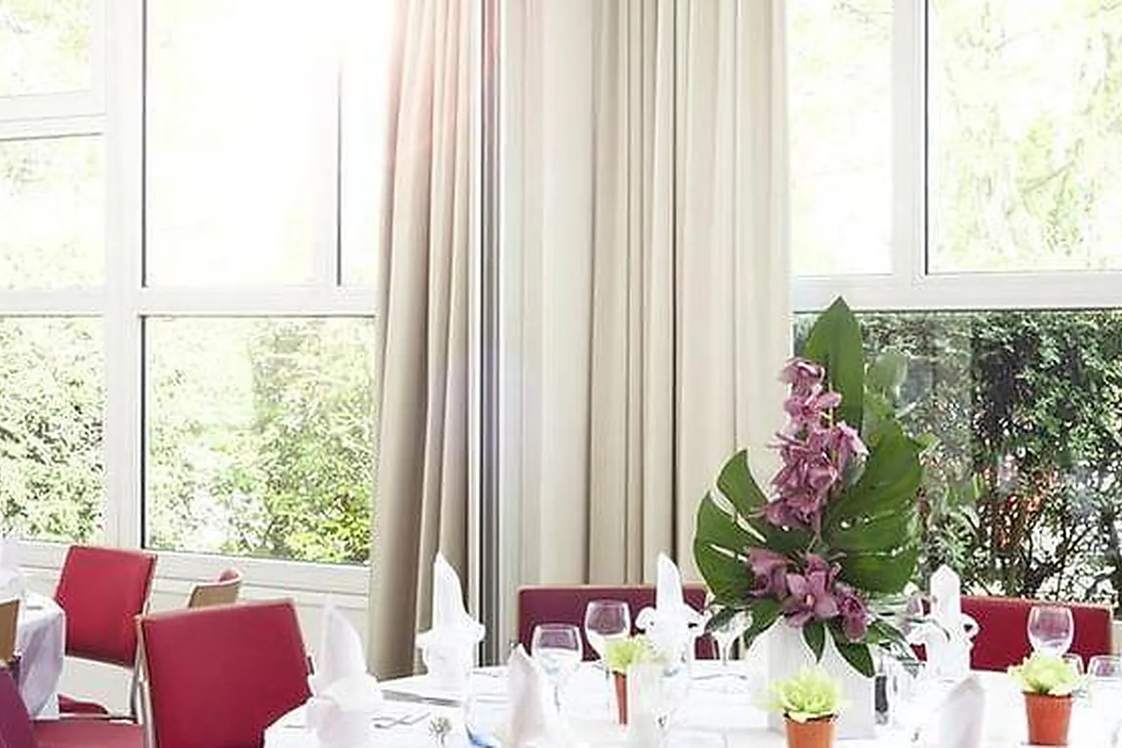 Lieux événementiels, CUBIK PARTNERS