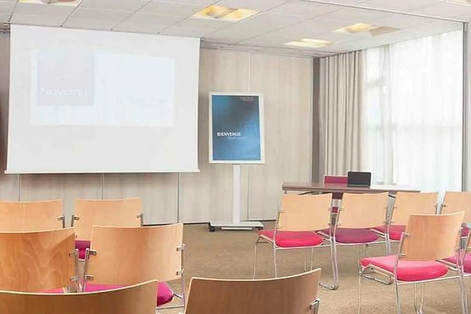 Lieux événementiels, CUBIK PARTNERS