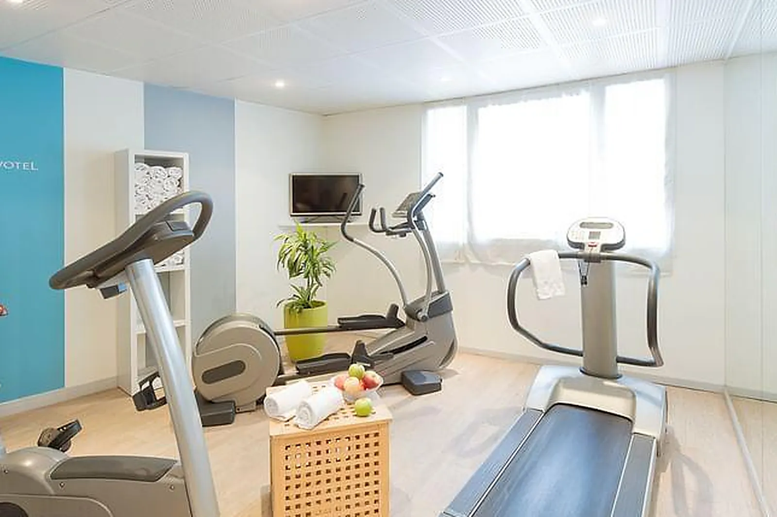 Lieux événementiels, HÔTEL NOVOTEL SUITES CLERMONT-FERRAND POLYDOME ****