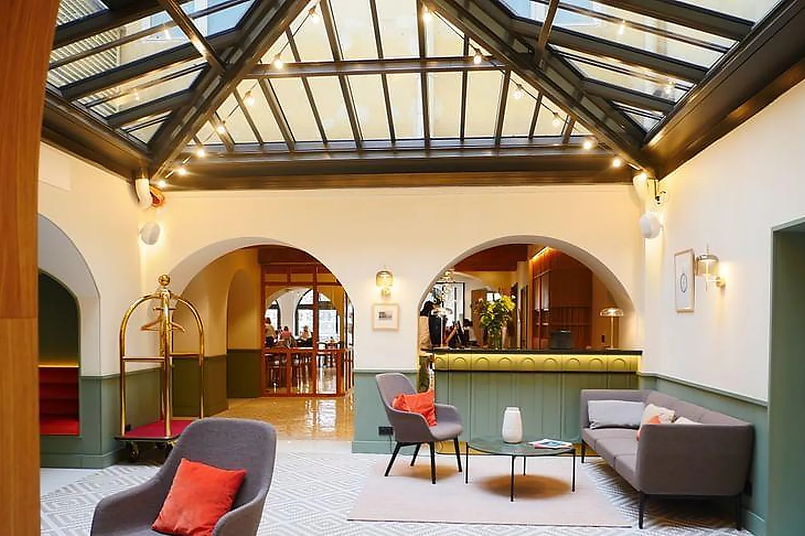 Lieux événementiels, HÔTEL PHENIX ****