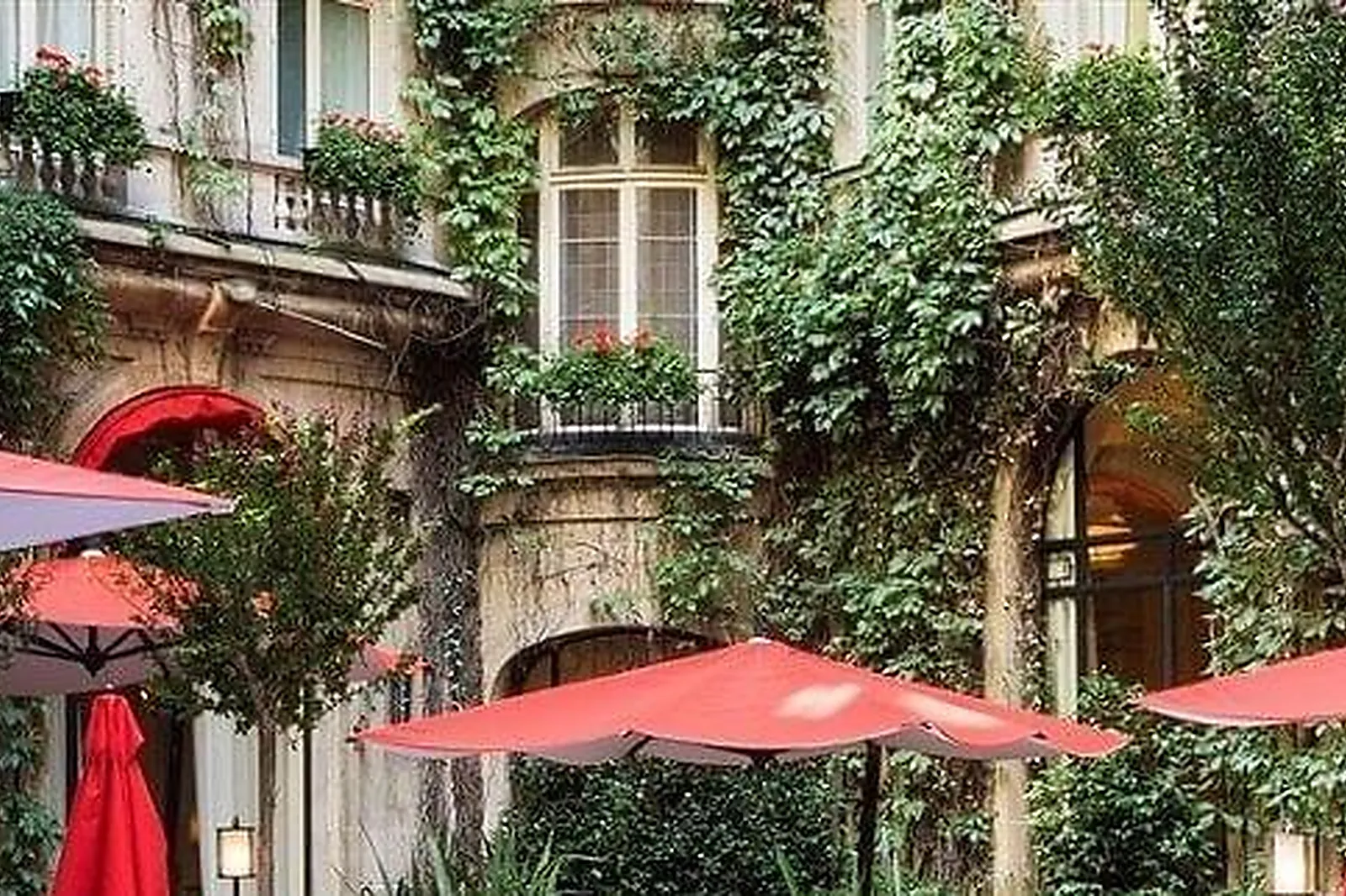 Lieux événementiels, HÔTEL PLAZA ATHÉNÉE PARIS *****