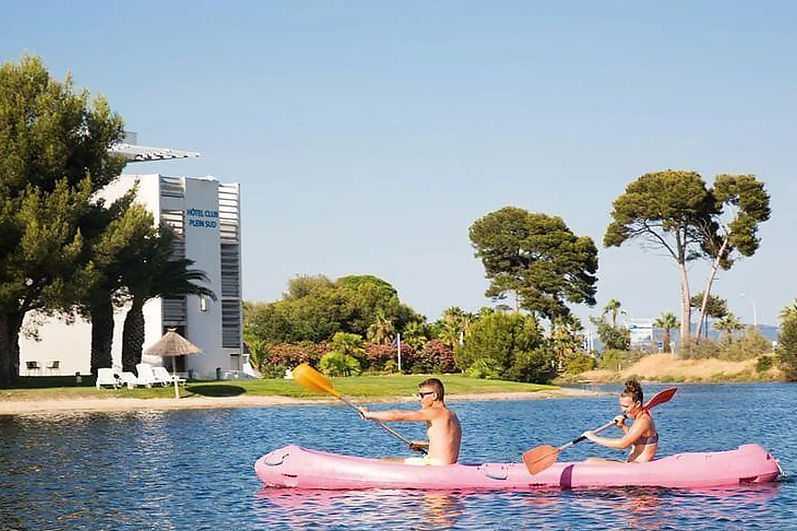 Lieux événementiels, SALLE COSY
