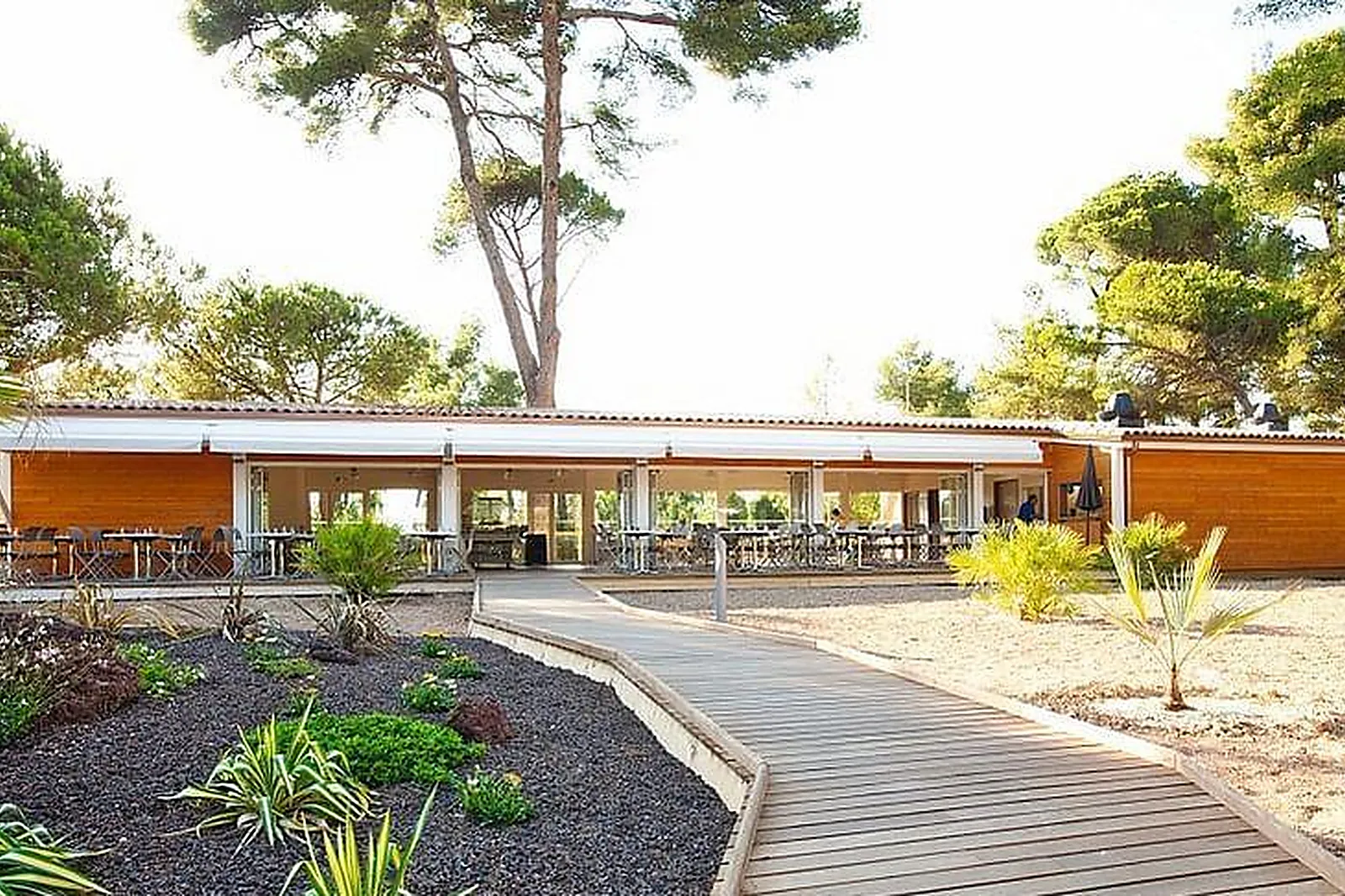 Lieux événementiels, SALLE COSY