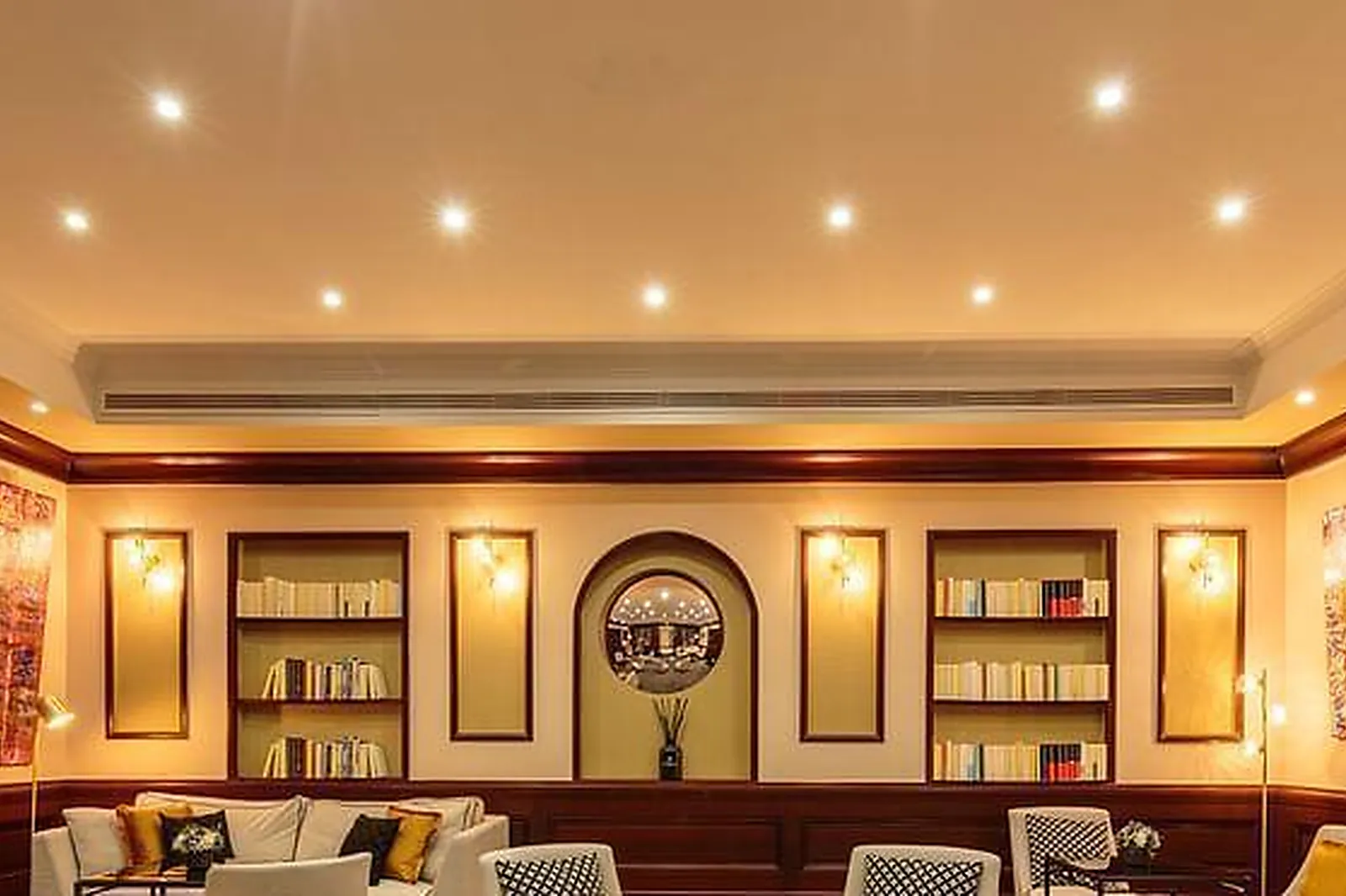 Lieux événementiels, HÔTEL PONT ROYAL *****