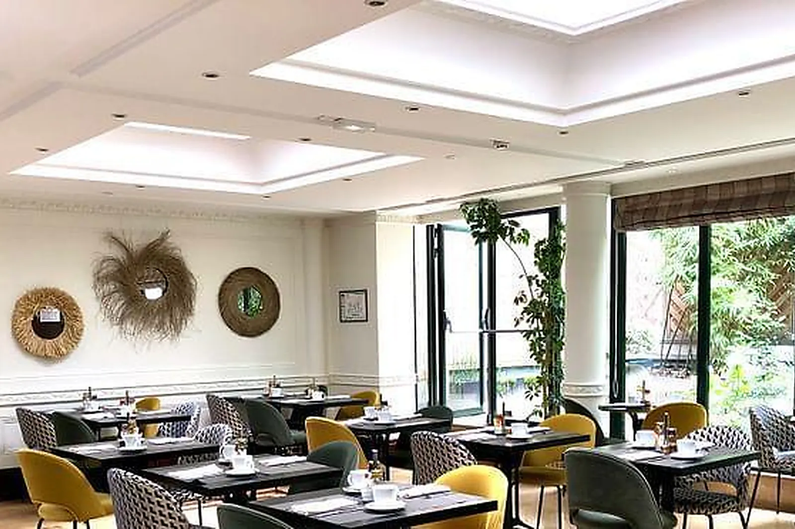 Lieux événementiels, HÔTEL PONT ROYAL *****