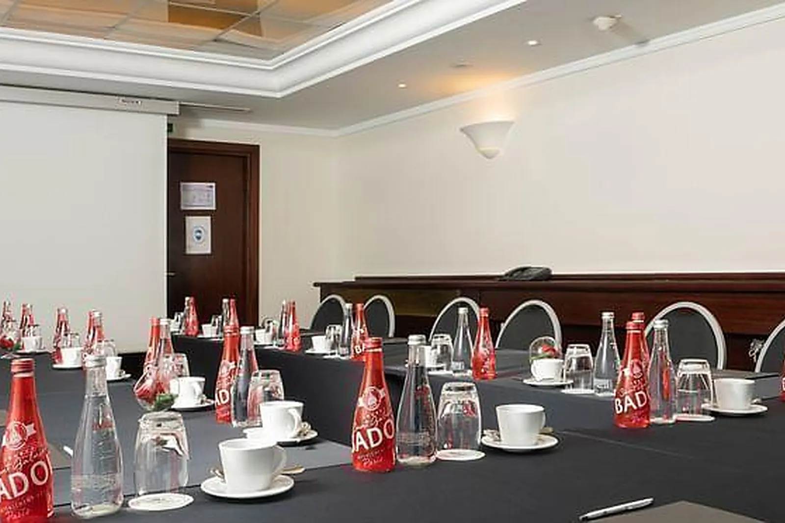 Lieux événementiels, HÔTEL PONT ROYAL *****