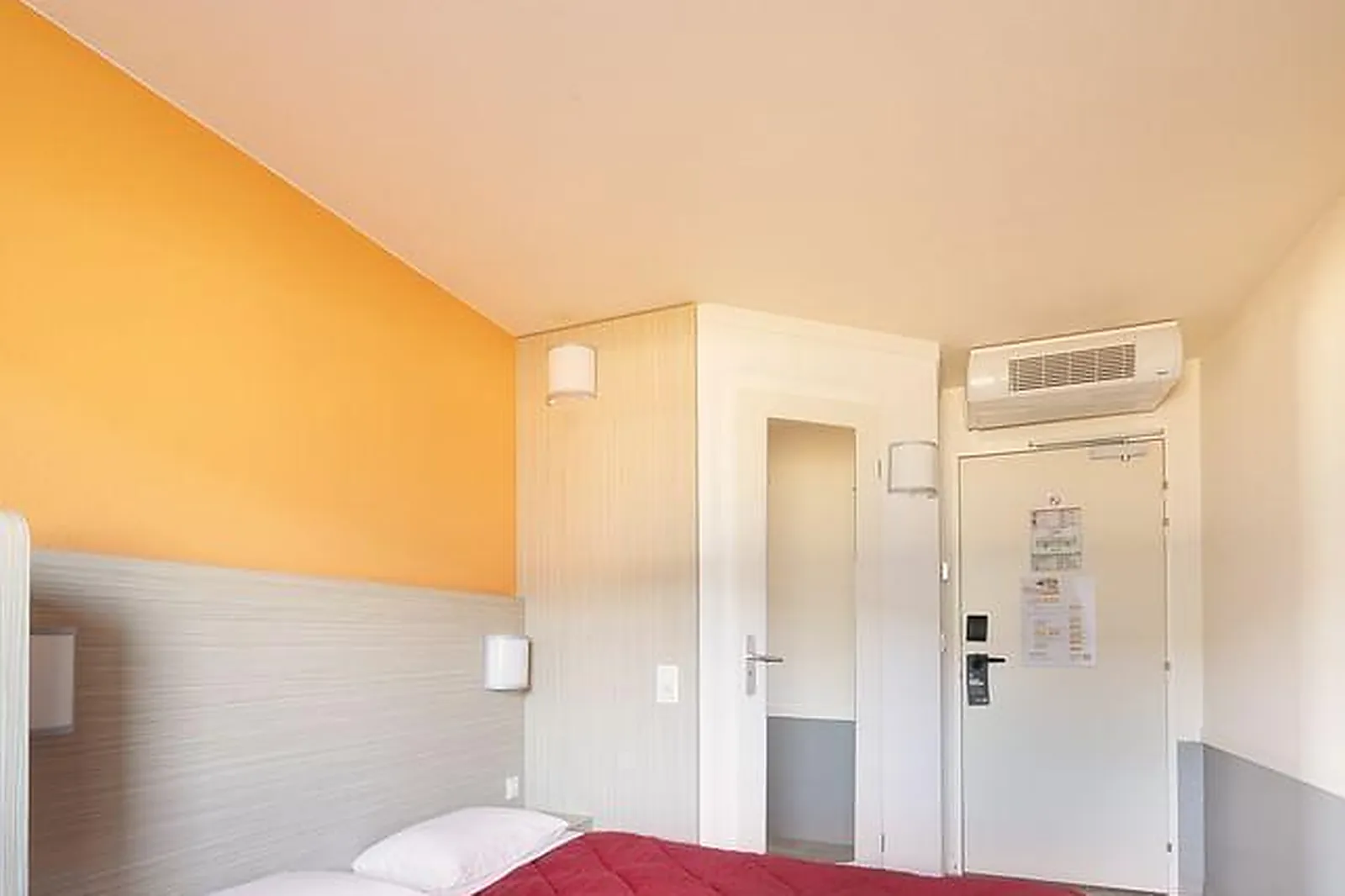 Lieux événementiels, HÔTEL PREMIÈRE CLASSE MAUBEUGE FEIGNIES