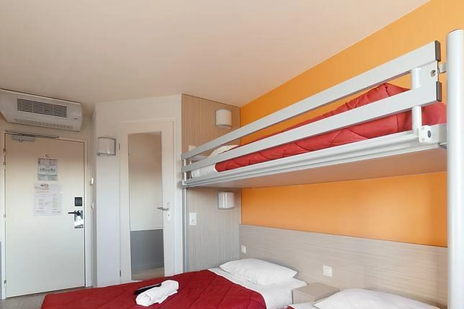 Lieux événementiels, HÔTEL PREMIÈRE CLASSE MAUBEUGE FEIGNIES