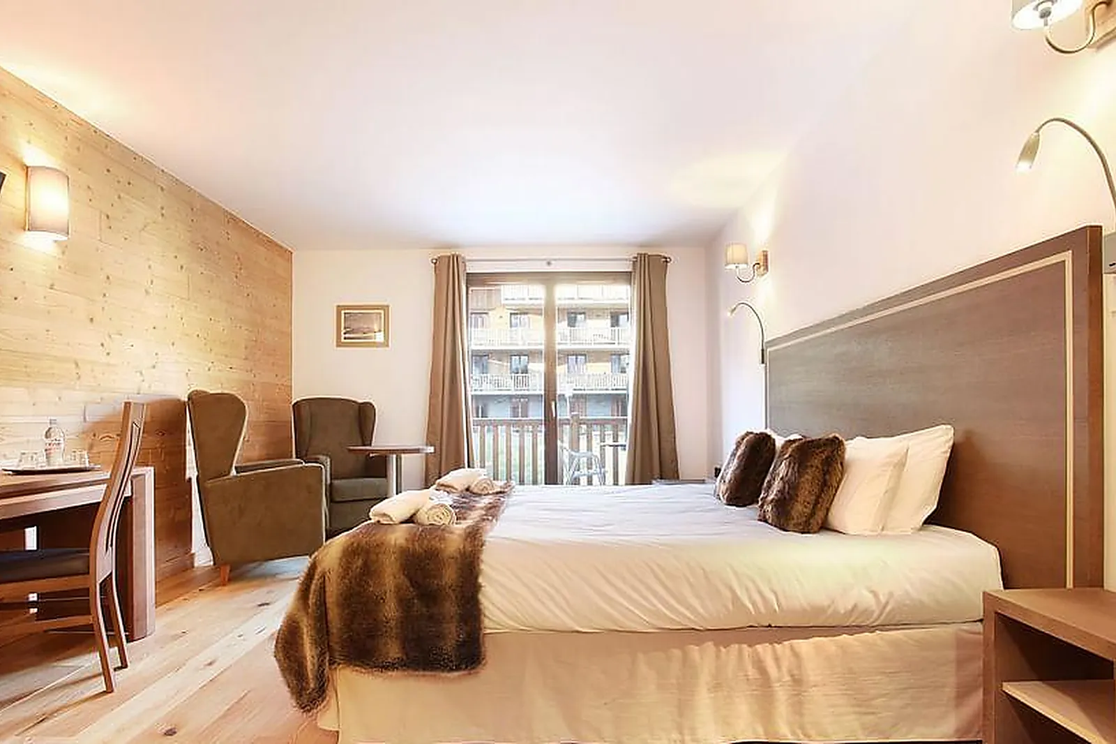 Lieux événementiels, LA CHARTREUSE DU THIL