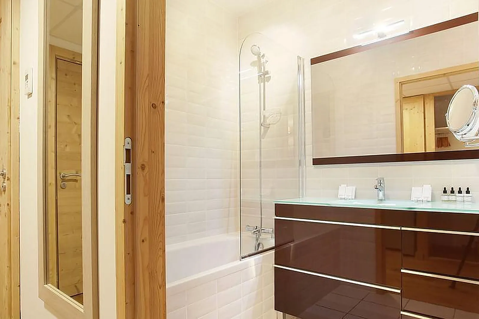 Lieux événementiels, LA CHARTREUSE DU THIL