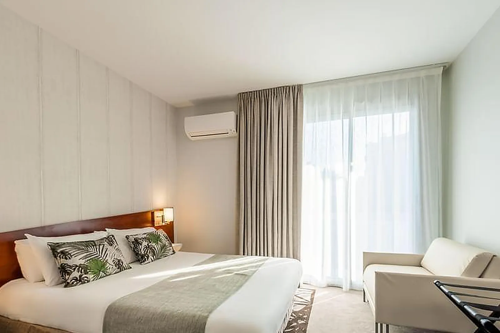 Lieux événementiels, HÔTEL QUALITY PAU CENTRE