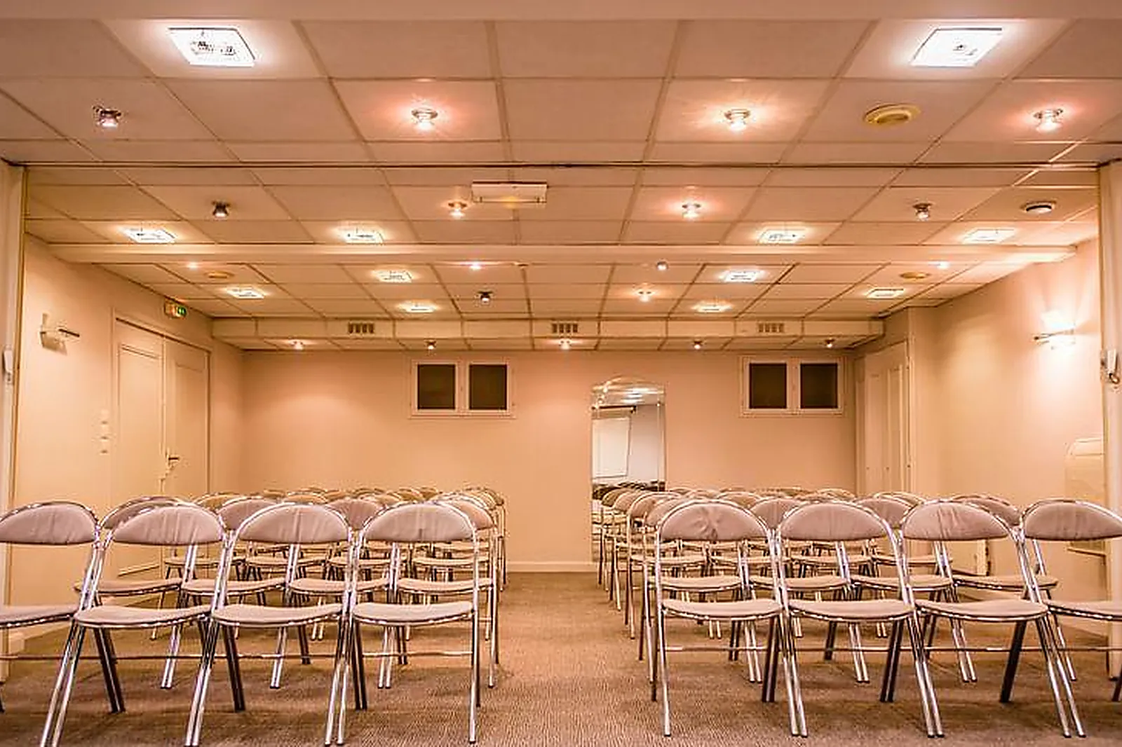 Lieux événementiels, HÔTEL QUALITY PAU CENTRE