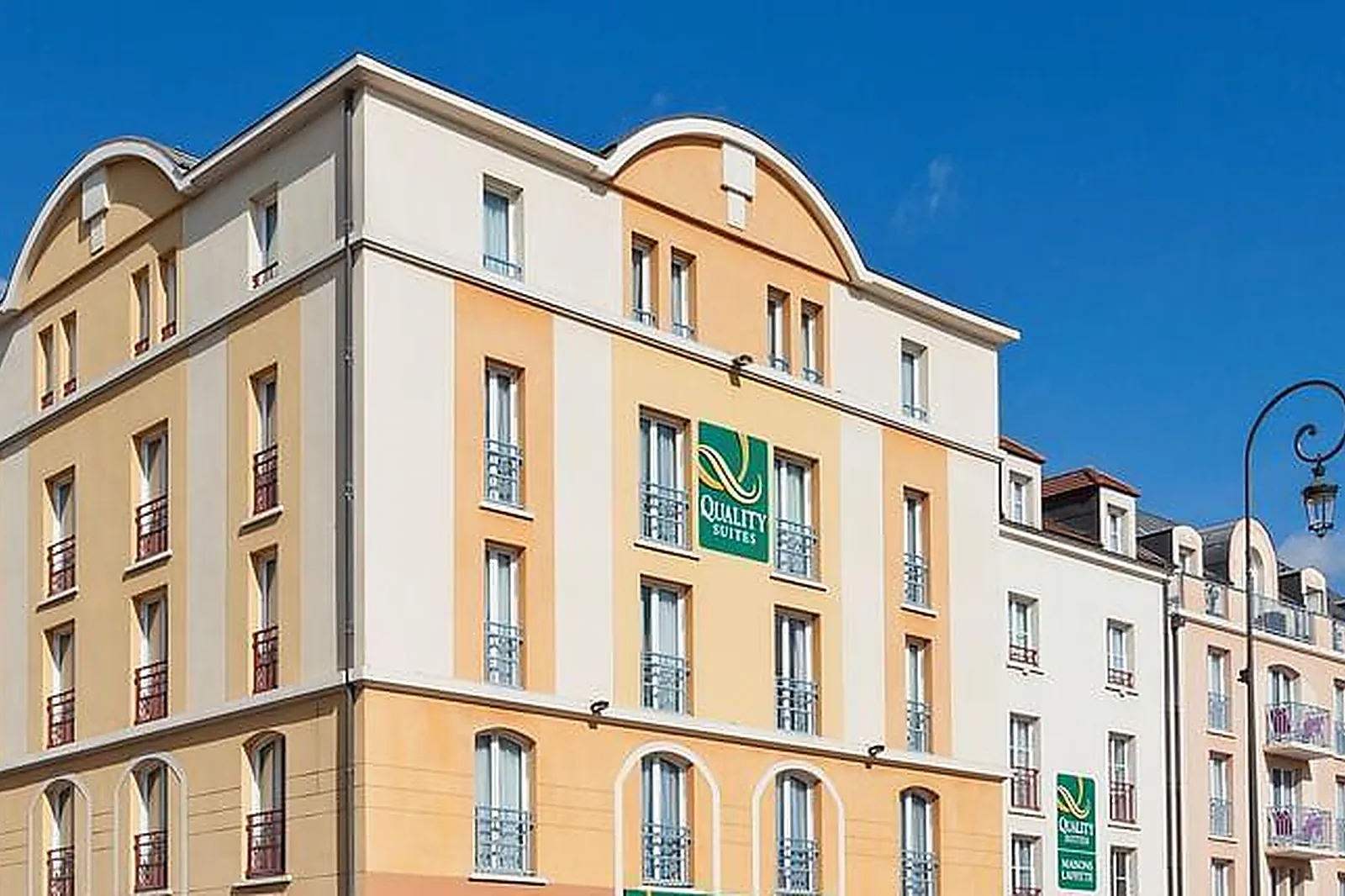 Lieux événementiels, HÔTEL QUALITY SUITES MAISONS-LAFFITE***