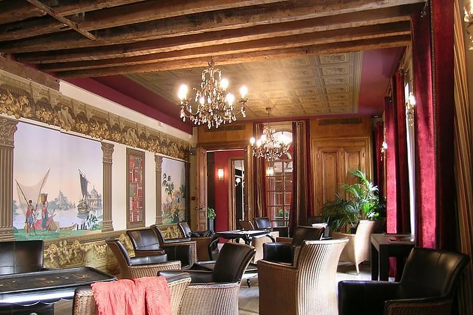 Lieux événementiels, HÔTEL RELAIS MONCEAU****