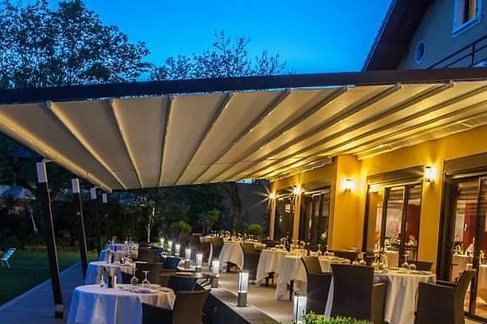 Lieux événementiels, HÔTEL RESTAURANT BAUD ****