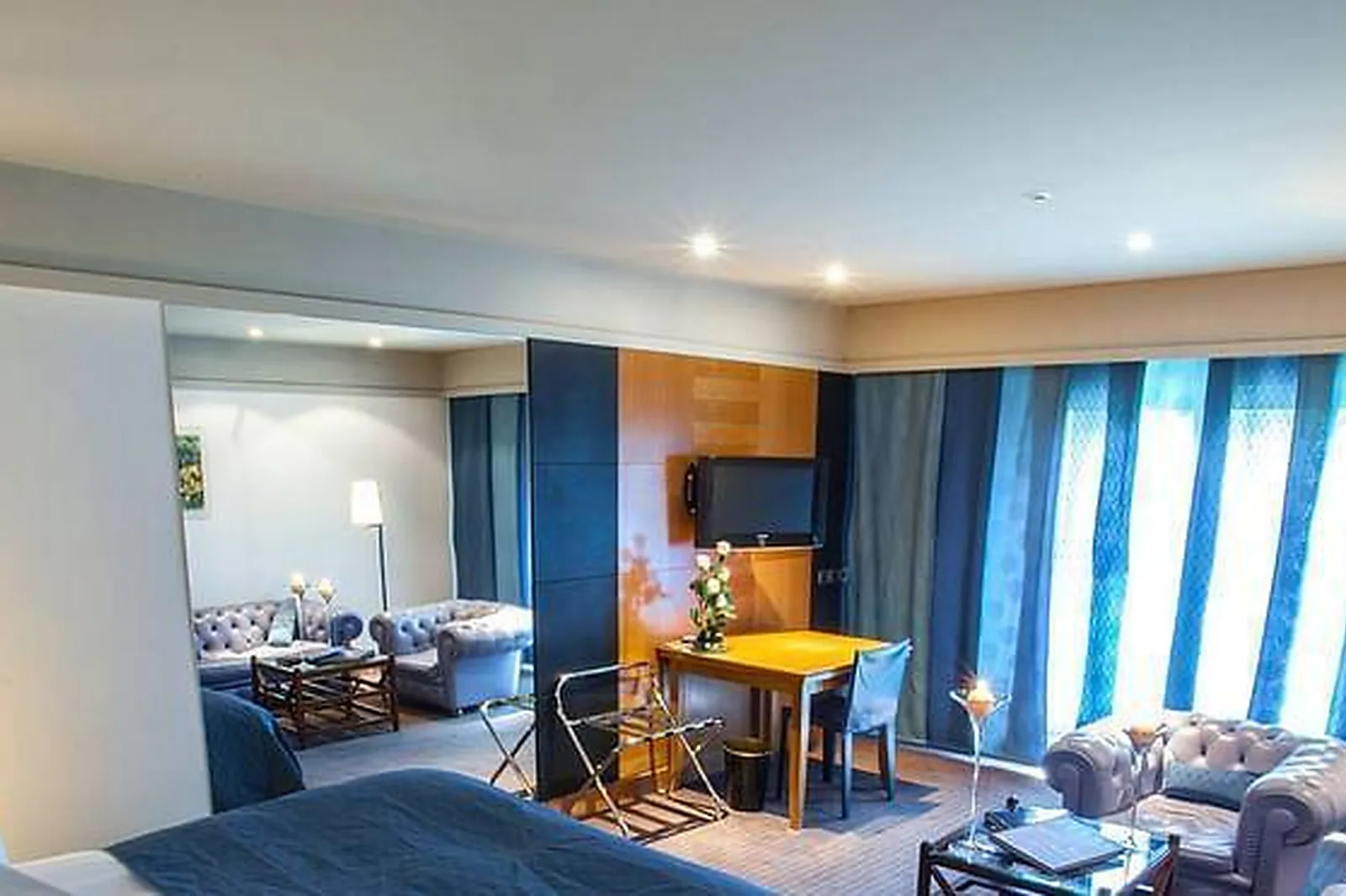 Lieux événementiels, HÔTEL RESTAURANT BAUD ****