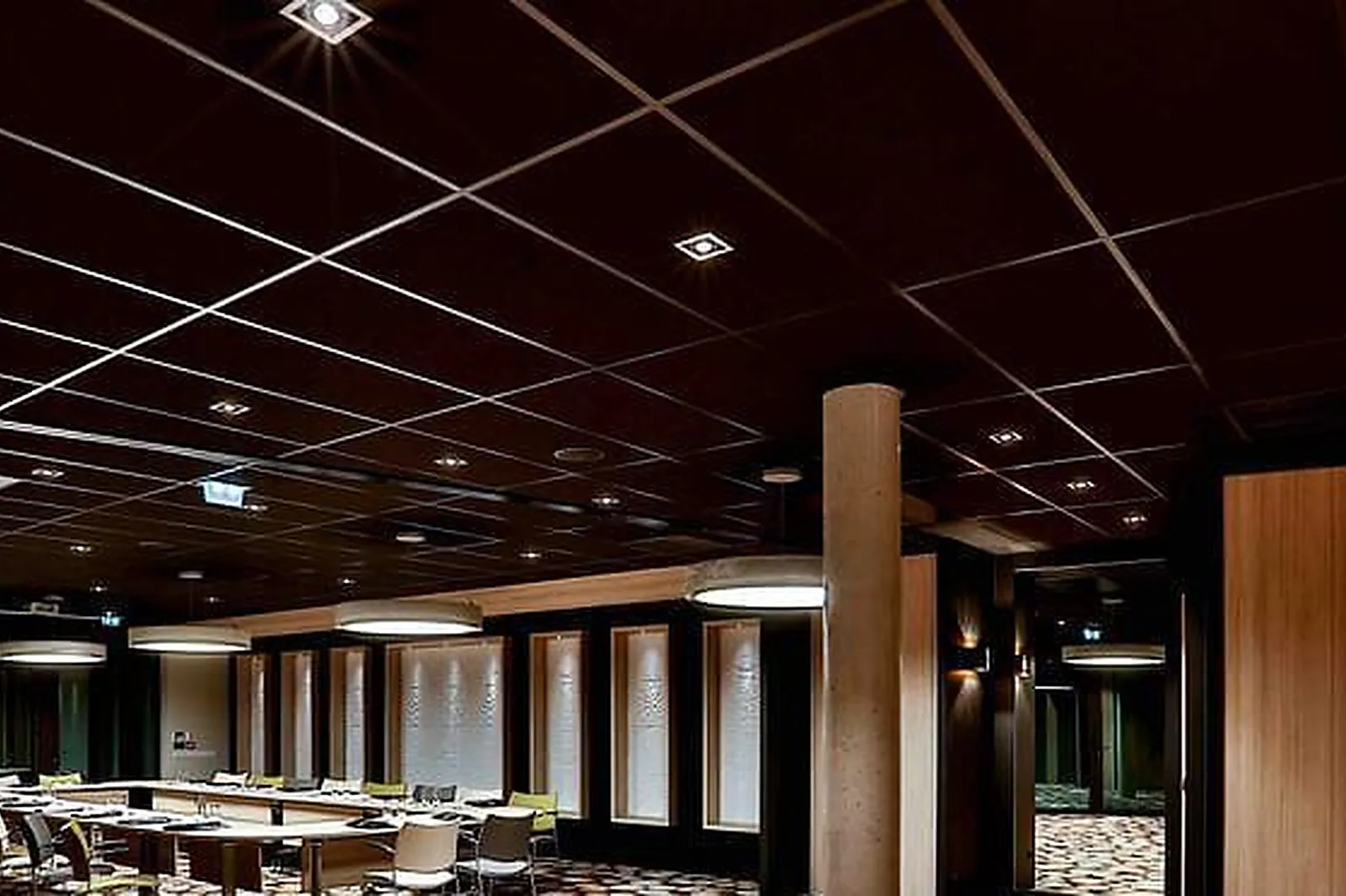 Lieux événementiels, HÔTEL RESTAURANT BAUD ****