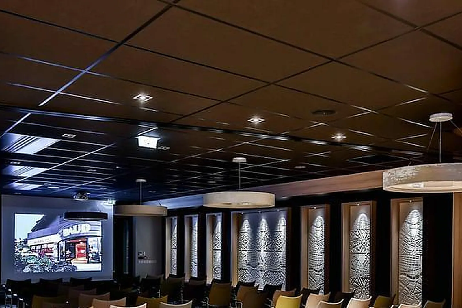 Lieux événementiels, HÔTEL RESTAURANT BAUD ****