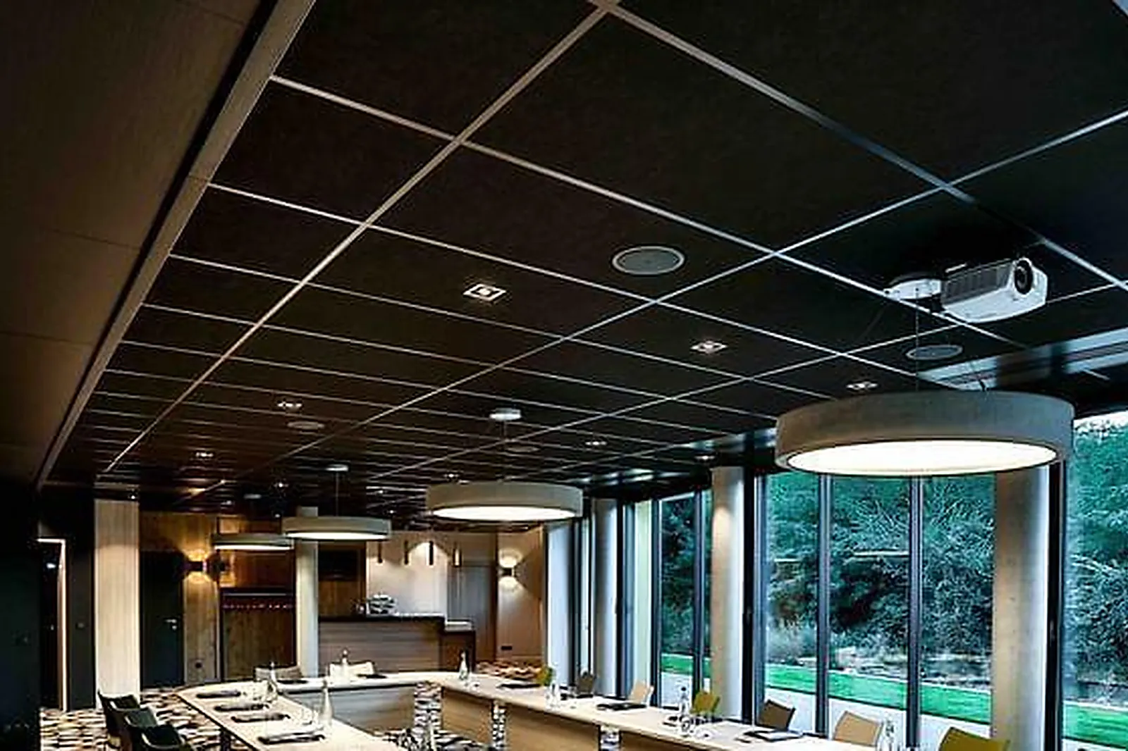 Lieux événementiels, HÔTEL RESTAURANT BAUD ****