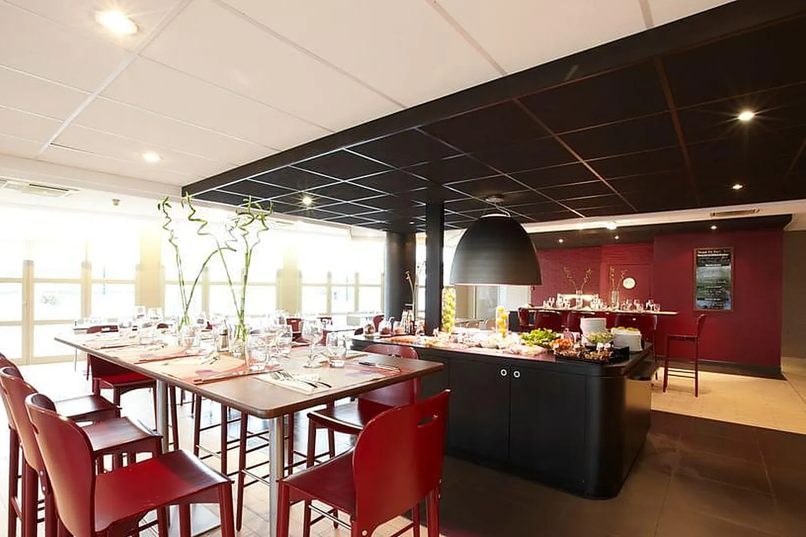 Lieux événementiels, HÔTEL-RESTAURANT CAMPANILE BOBIGNY***