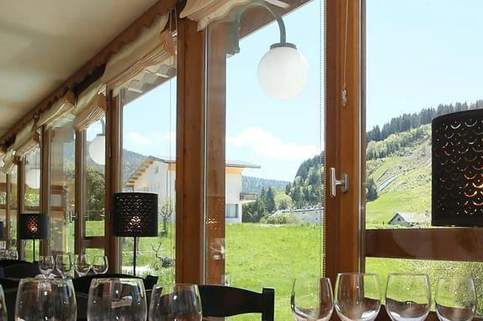 Lieux événementiels, HÔTEL RESTAURANT DE LA BUFFE***