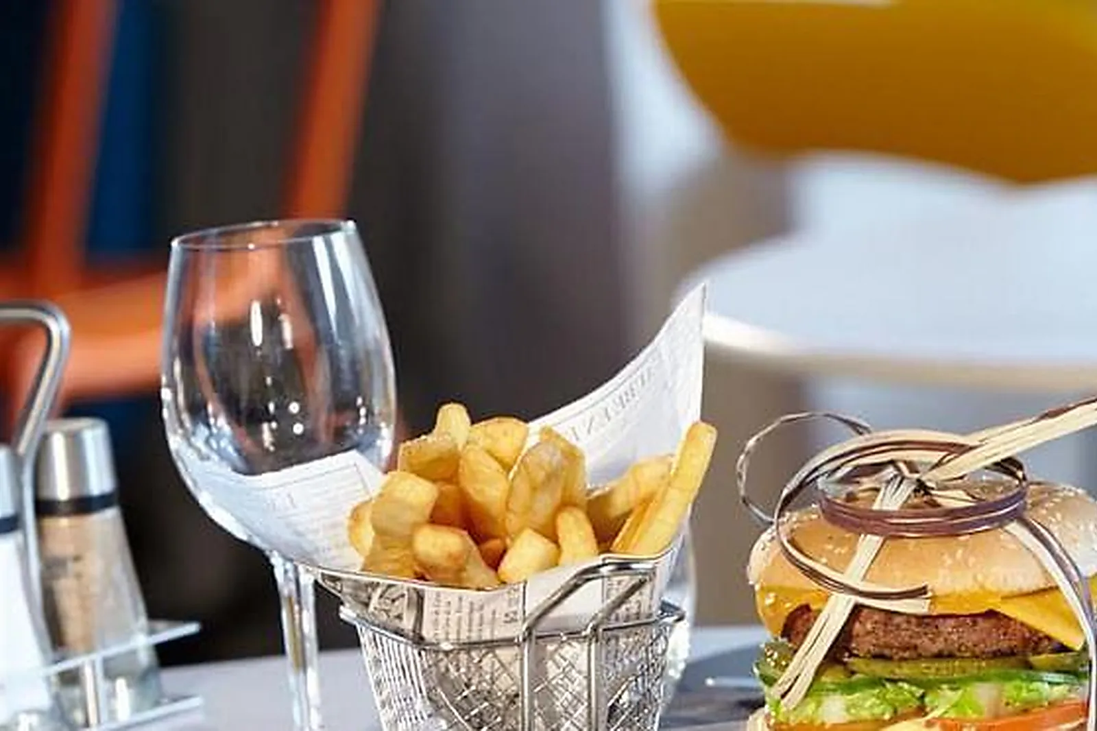 Lieux événementiels, HÔTEL-RESTAURANT KYRIAD PARIS OUEST COLOMBES ***