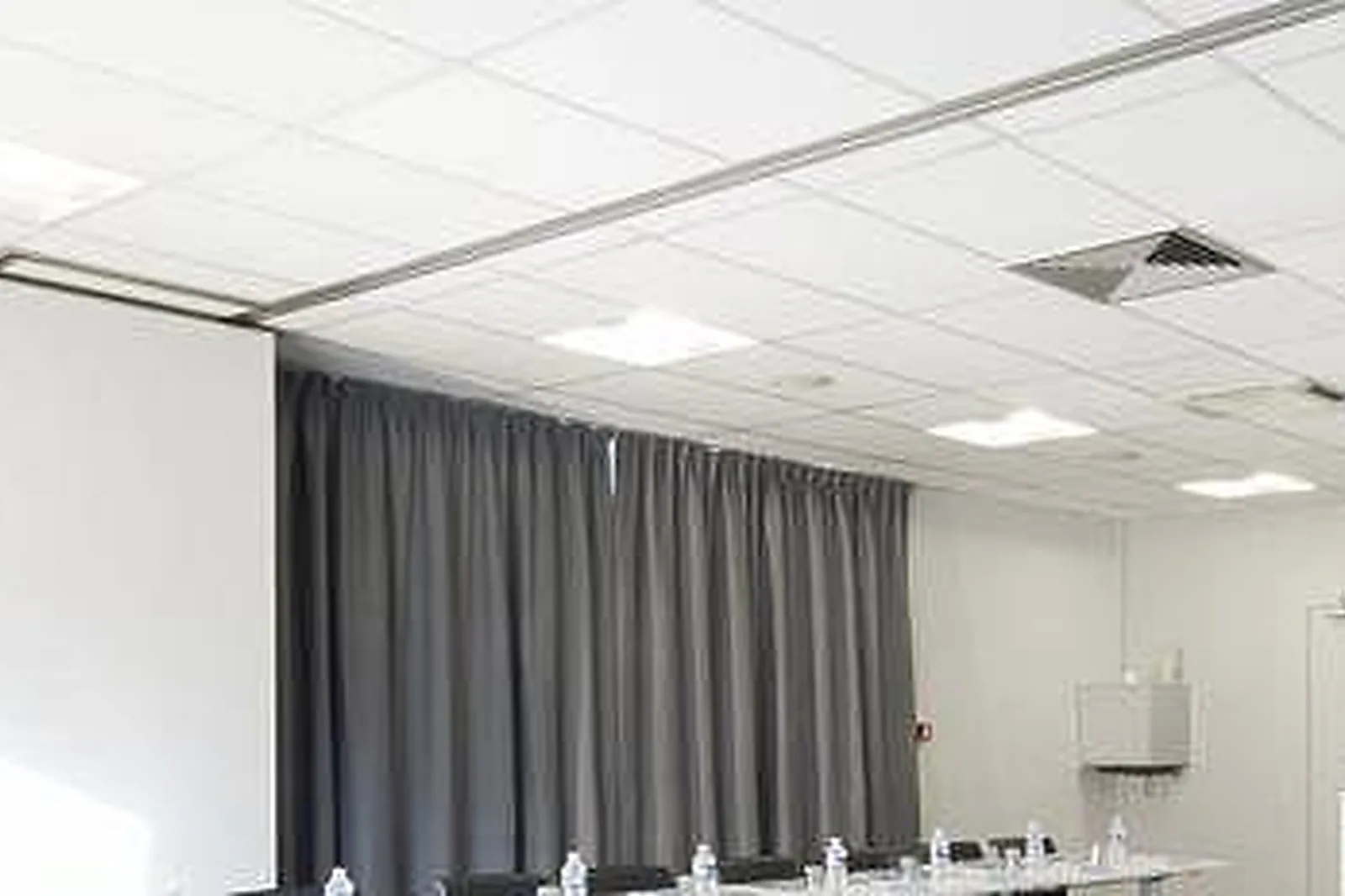 Lieux événementiels, HÔTEL-RESTAURANT KYRIAD PARIS OUEST COLOMBES ***