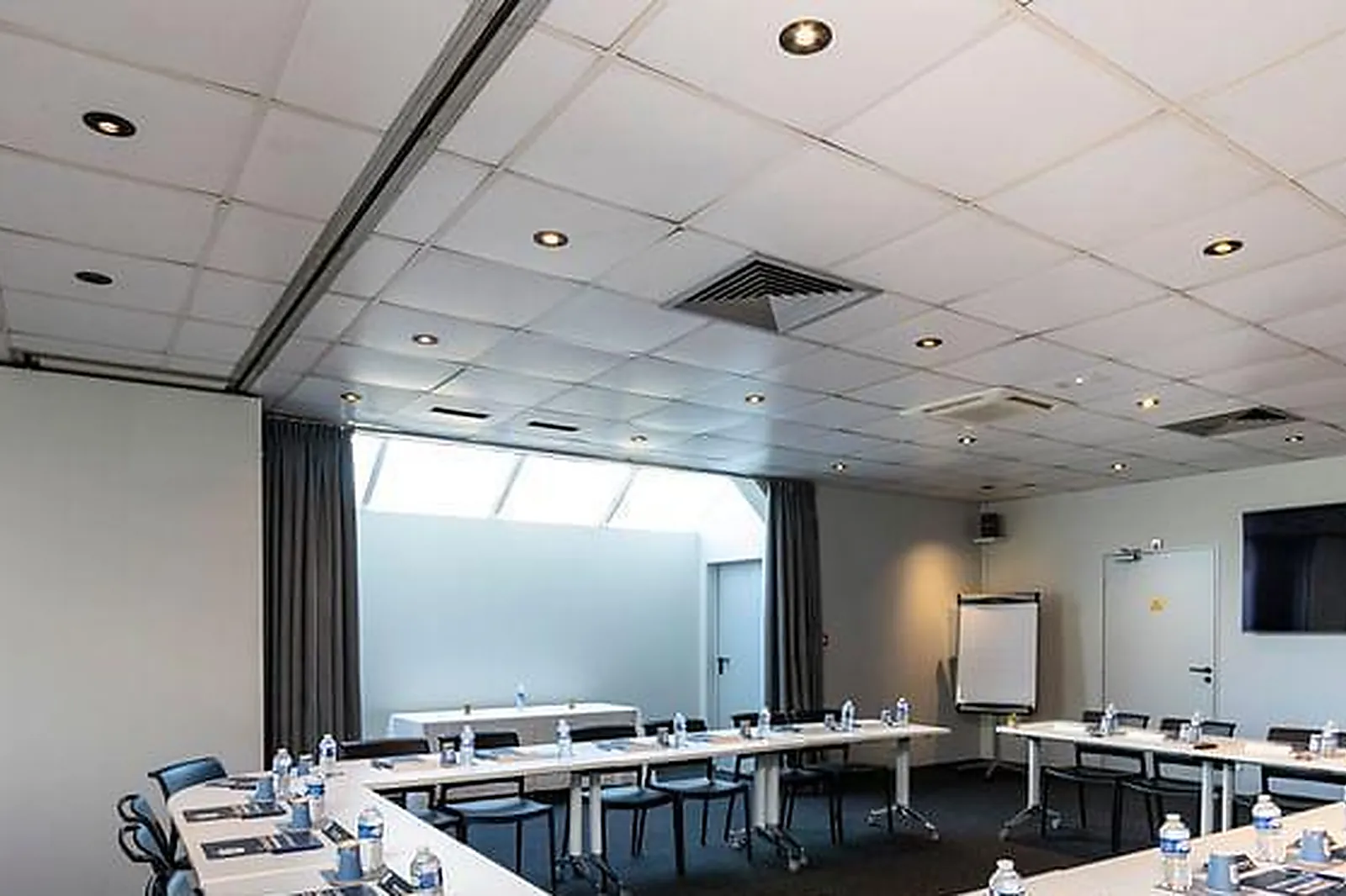 Lieux événementiels, HÔTEL-RESTAURANT KYRIAD PARIS OUEST COLOMBES ***