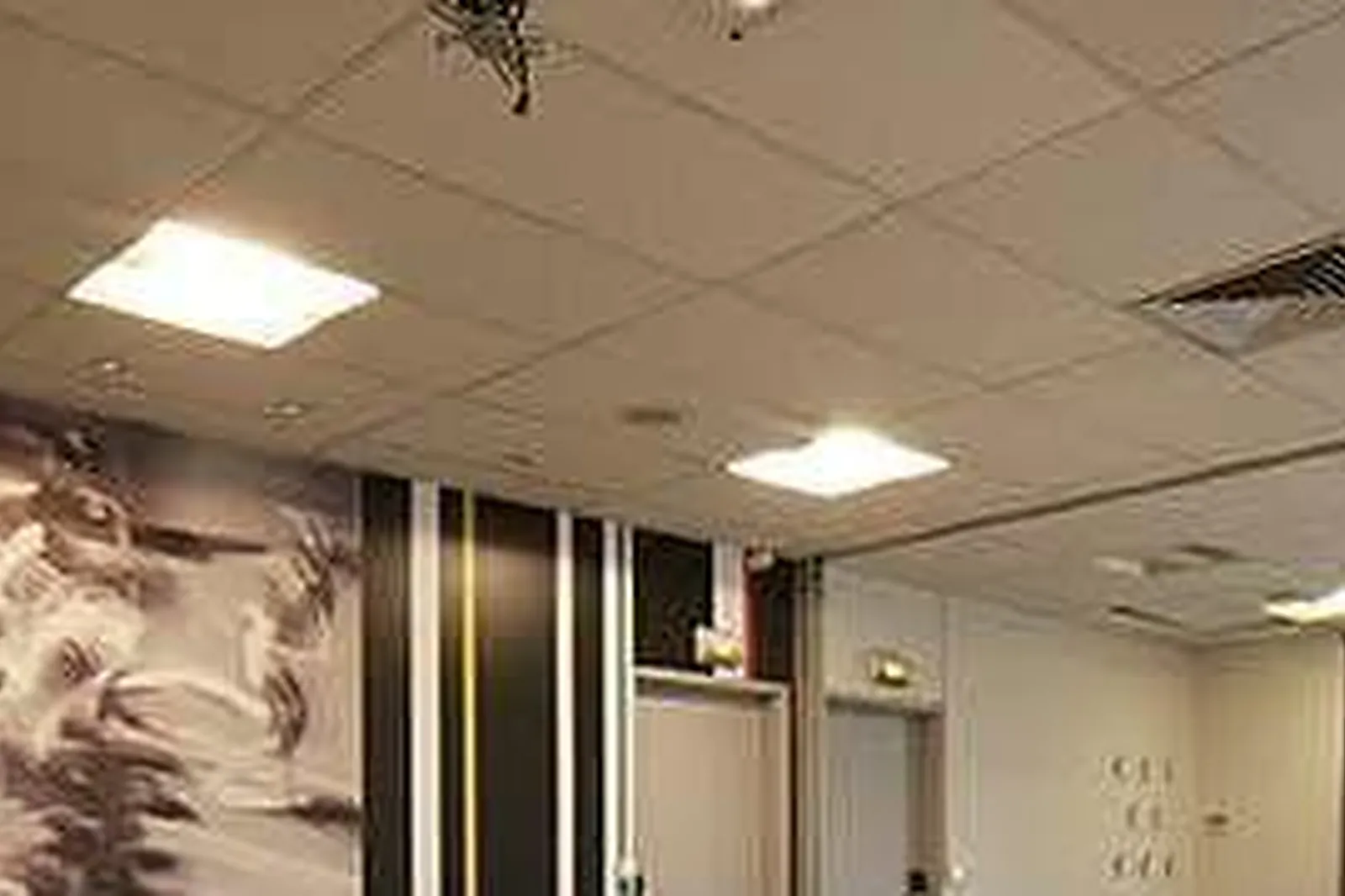 Lieux événementiels, HÔTEL-RESTAURANT KYRIAD PARIS OUEST COLOMBES ***