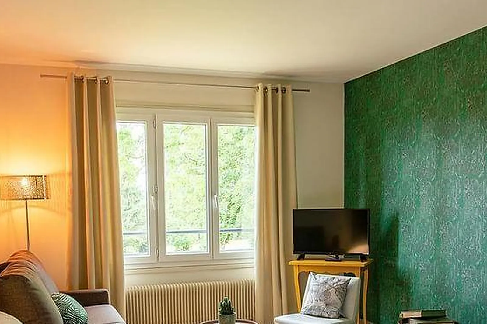 Lieux événementiels, HÔTEL-RESTAURANT LA HUCHETTE