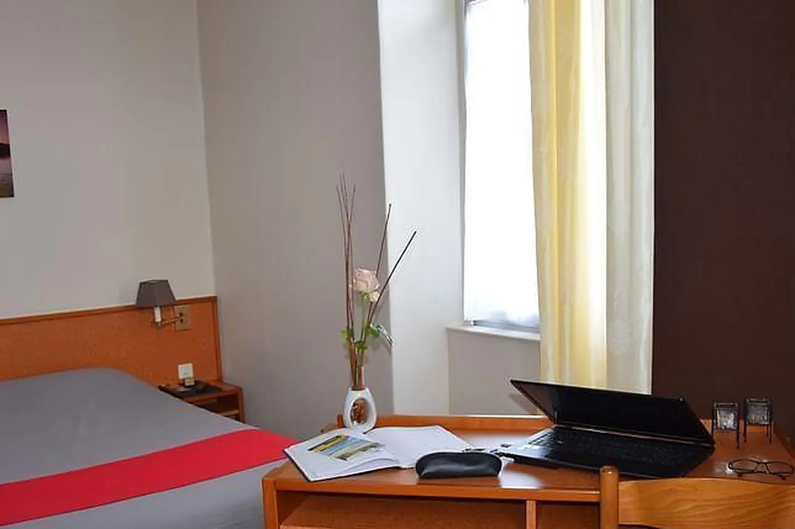 Lieux événementiels, HÔTEL RESTAURANT LA SIRENE À HOUAT