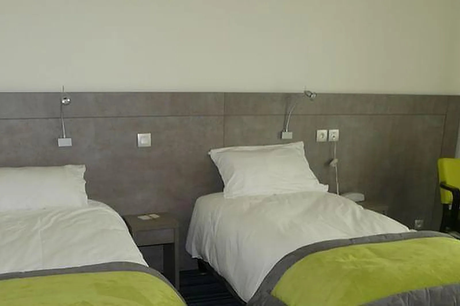 Lieux événementiels, HÔTEL RESTAURANT LE CHATARD