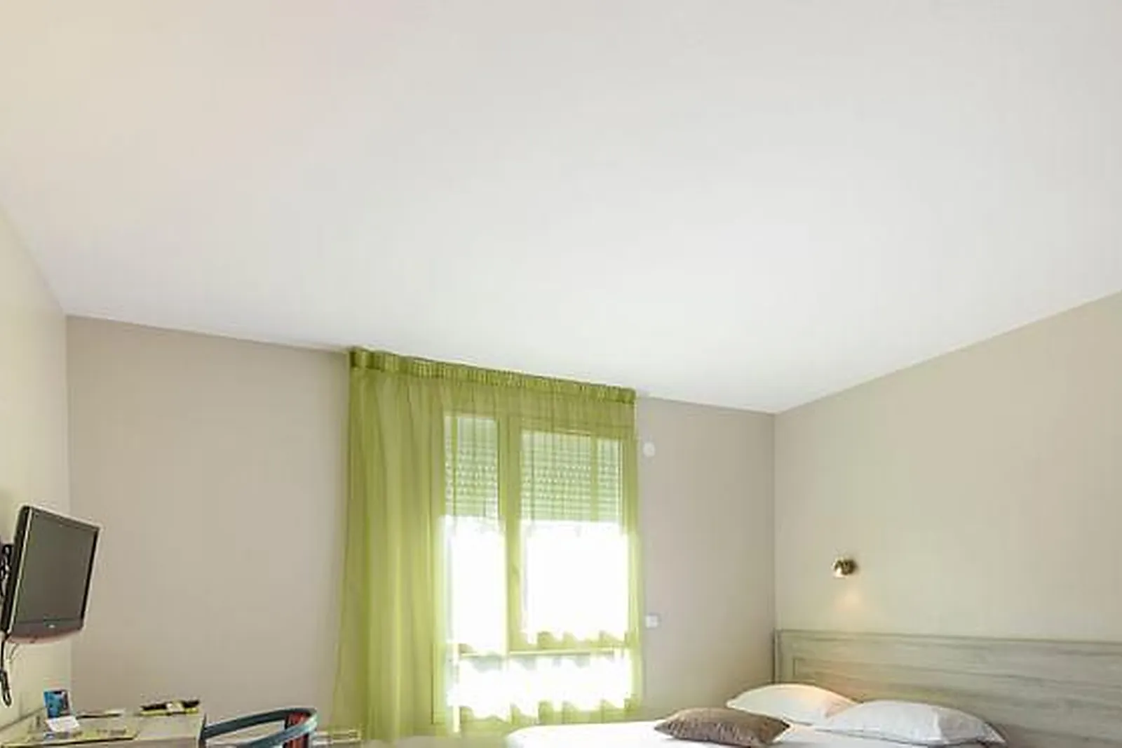 Lieux événementiels, HÔTEL RESTAURANT LE CHATARD