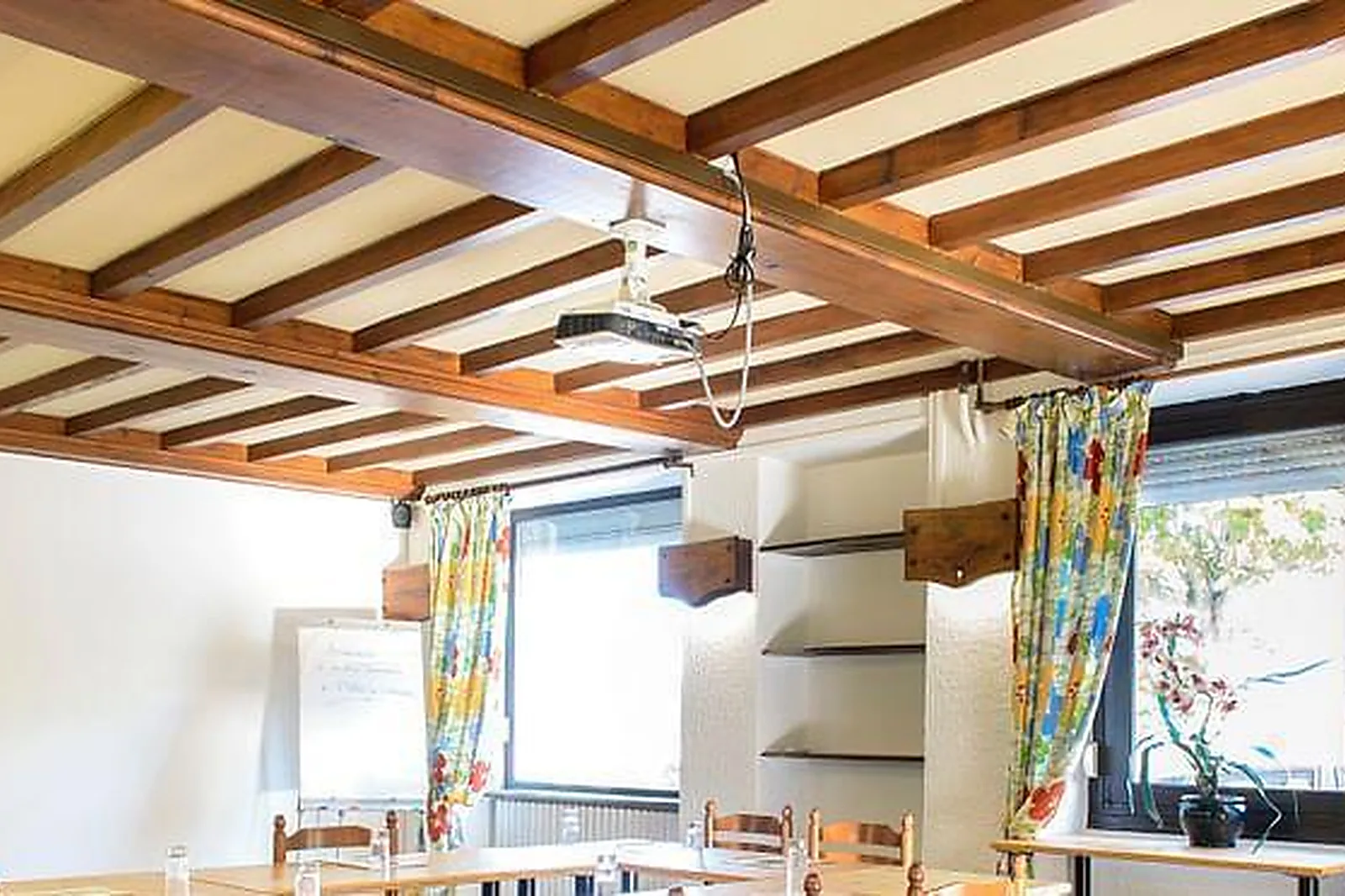 Lieux événementiels, HÔTEL RESTAURANT LE CHATARD