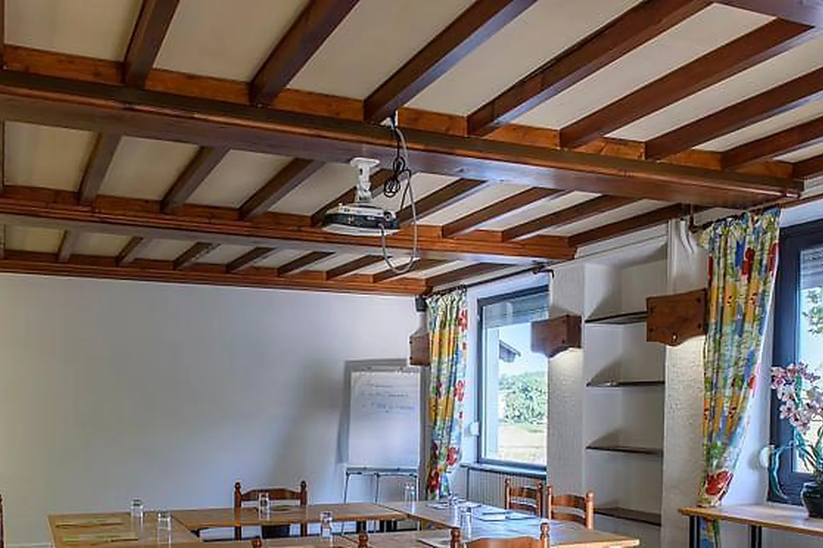 Lieux événementiels, HÔTEL RESTAURANT LE CHATARD