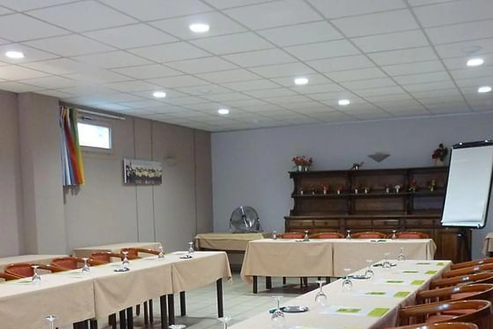 Lieux événementiels, HÔTEL RESTAURANT LE CHATARD