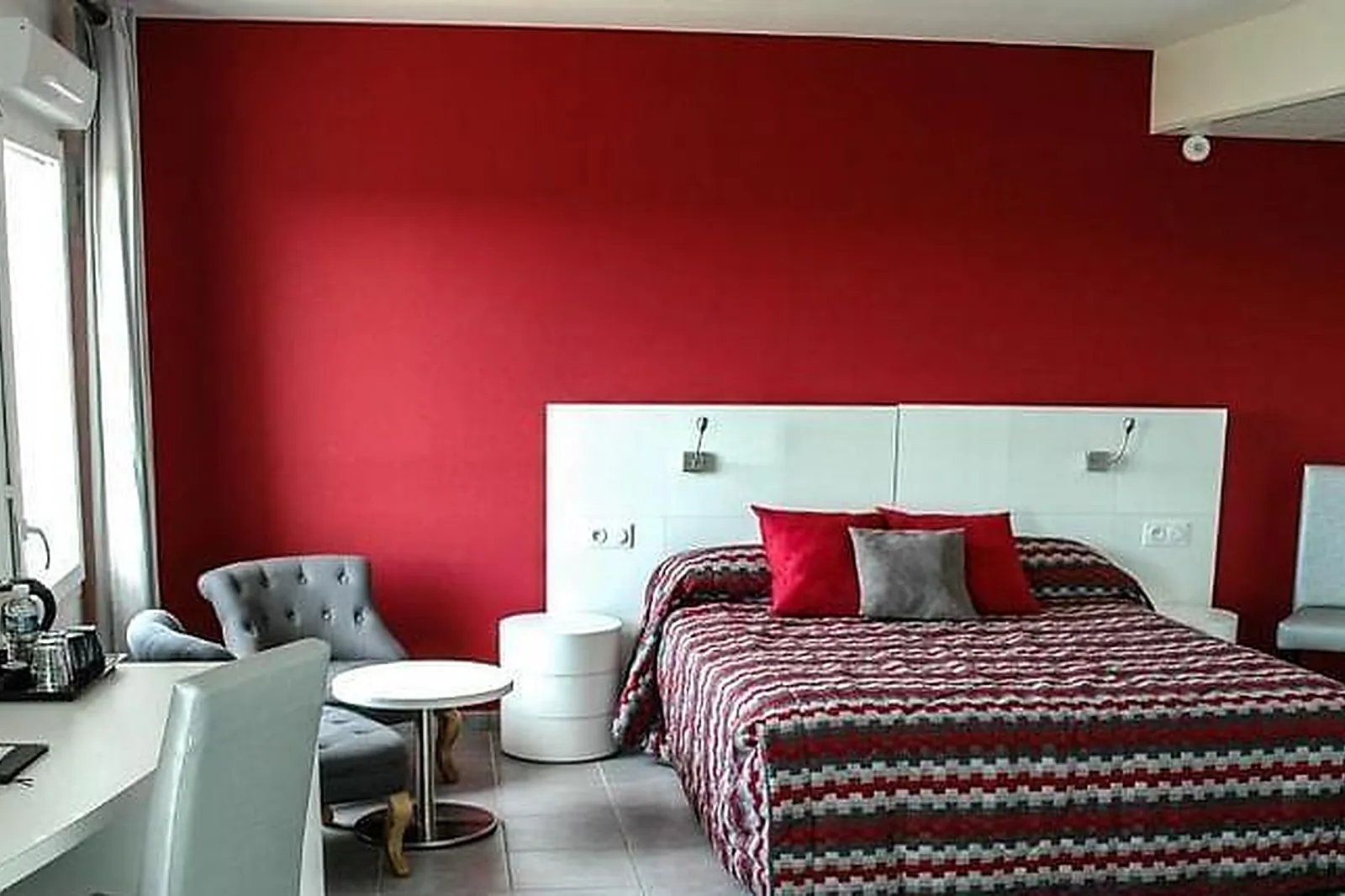 Lieux événementiels, HÔTEL RESTAURANT LE GARDON