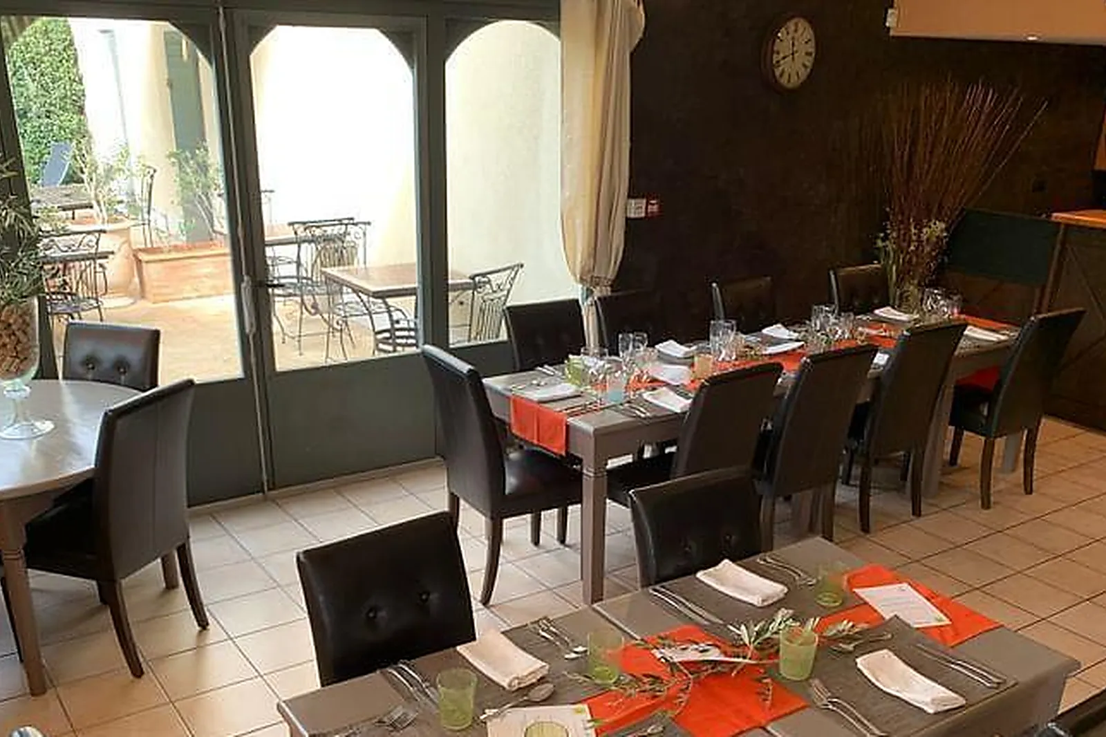 Lieux événementiels, HÔTEL RESTAURANT LE GARDON