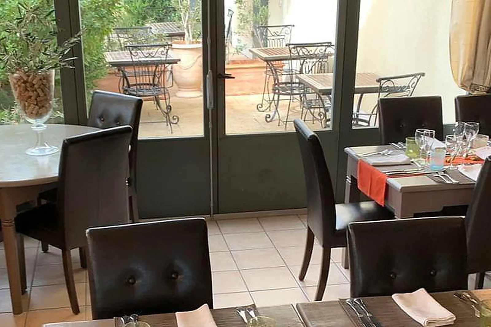 Lieux événementiels, HÔTEL RESTAURANT LE GARDON