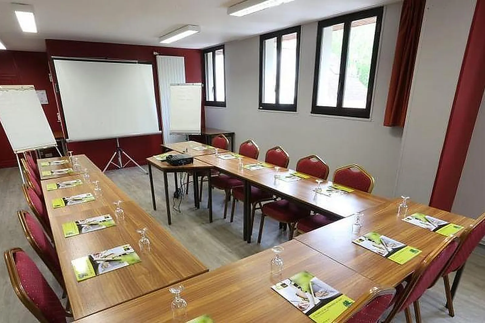 Lieux événementiels, HÔTEL-RESTAURANT LE MOULIN DE LA COUDRE