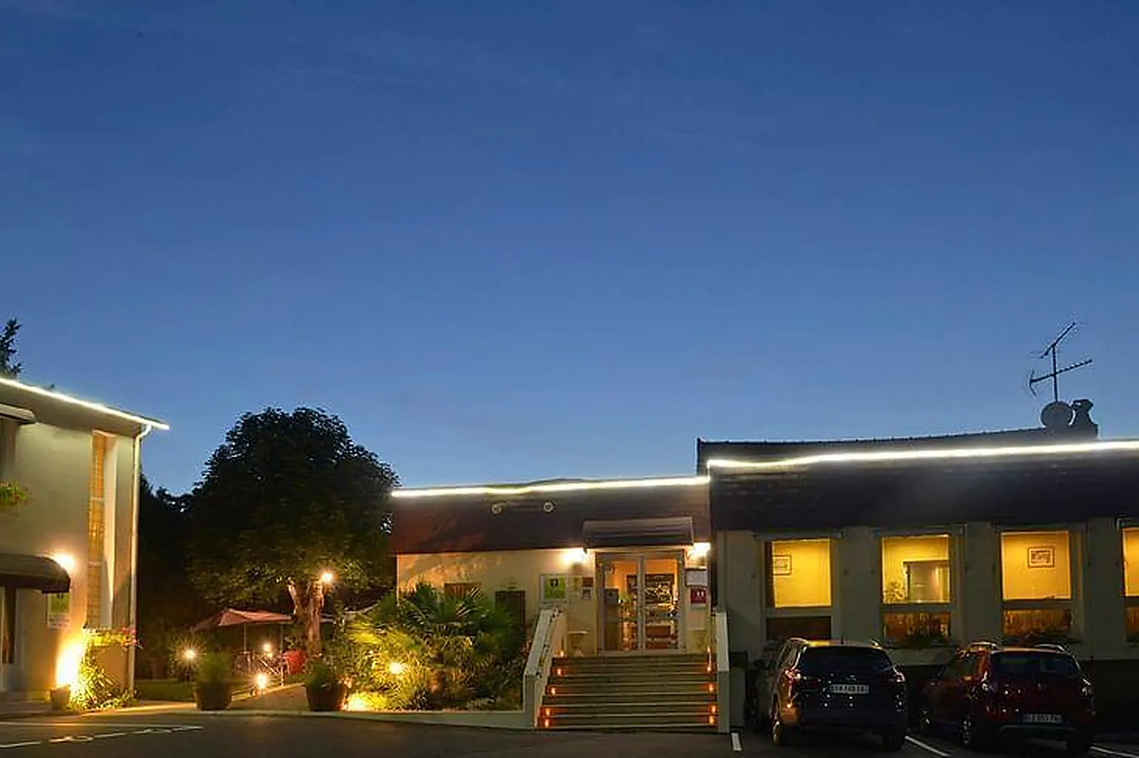 Lieux événementiels, HÔTEL RESTAURANT LE PRIEURÉ