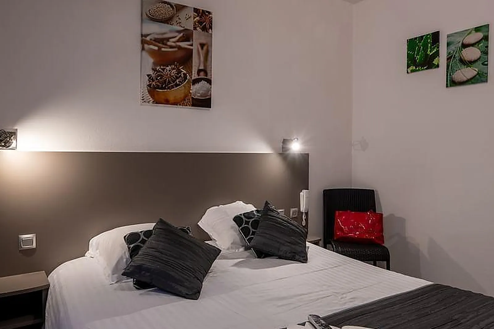 Lieux événementiels, HÔTEL RESTAURANT LE PRIEURÉ