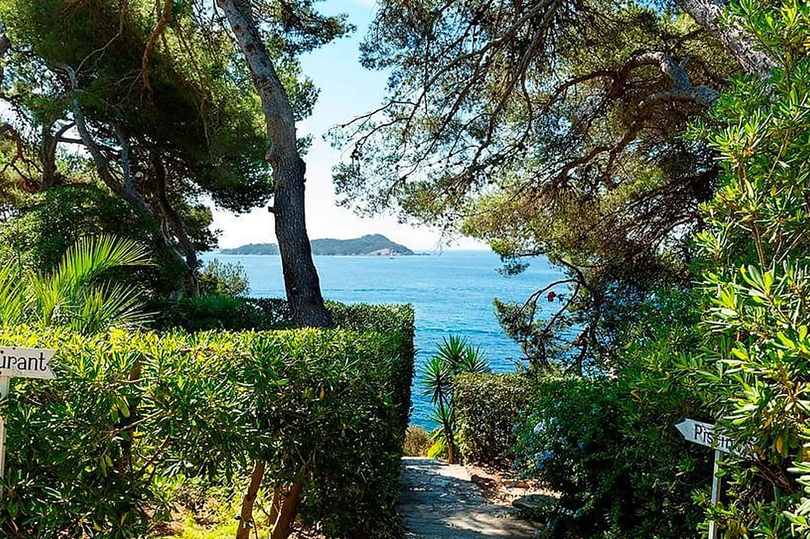 Lieux événementiels, HÔTEL RESTAURANT LE PROVENÇAL